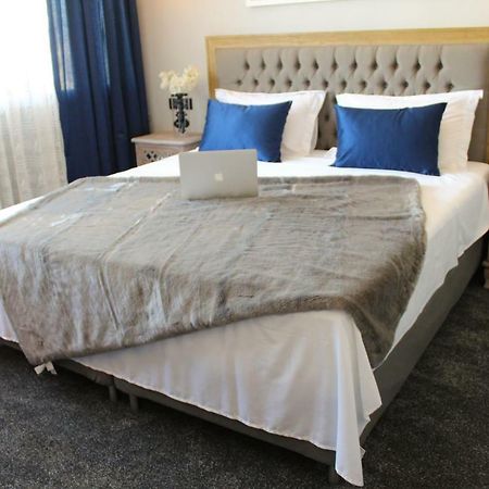 Luxury Split Apartment With View ภายนอก รูปภาพ