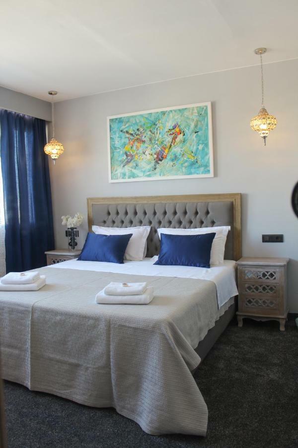 Luxury Split Apartment With View ภายนอก รูปภาพ